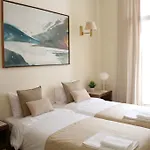 招待所 Flores 105 3*