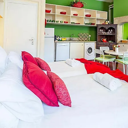 Flores 105 Gæstehus