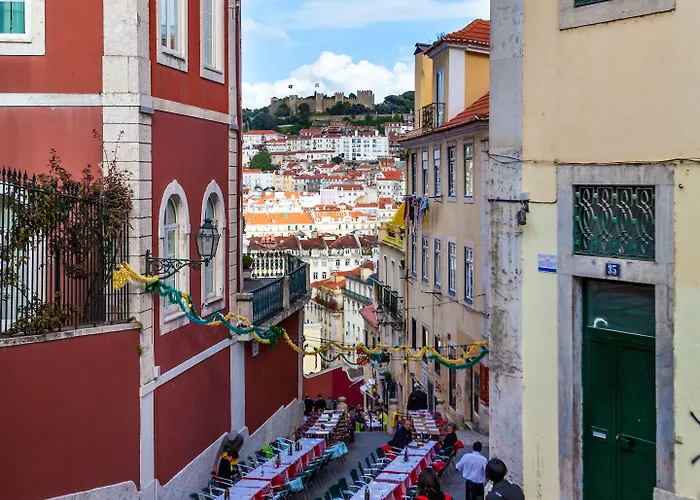 Guest house Flores 105 Lisbon