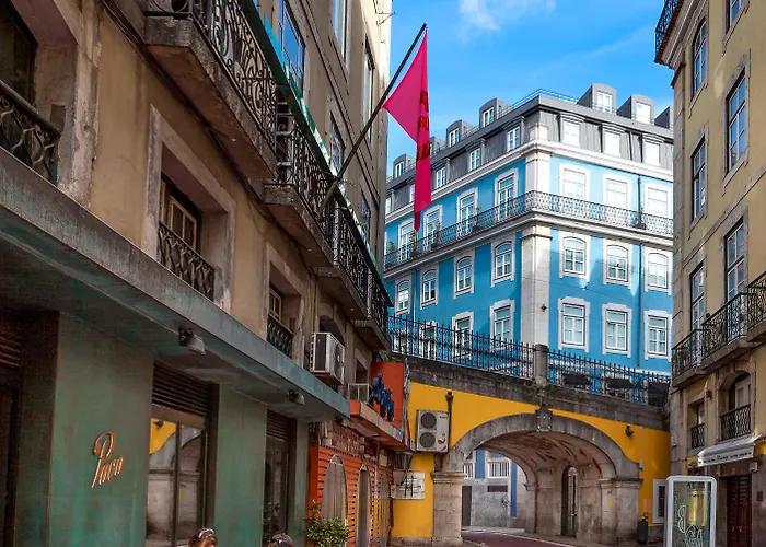 Flores 105 3* Lisbon