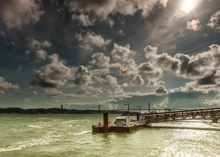 Guest house Flores 105 Lisbon