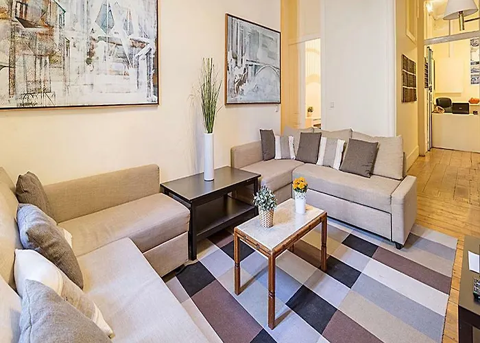 Flores 105 3* Lisbon