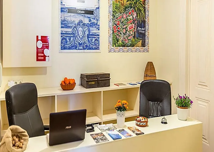 Flores 105 Guest house Lisbon