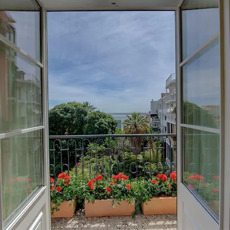 Flores 105 3* Lisboa