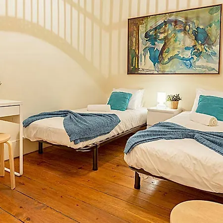 Guest house Flores 105 Lisbon