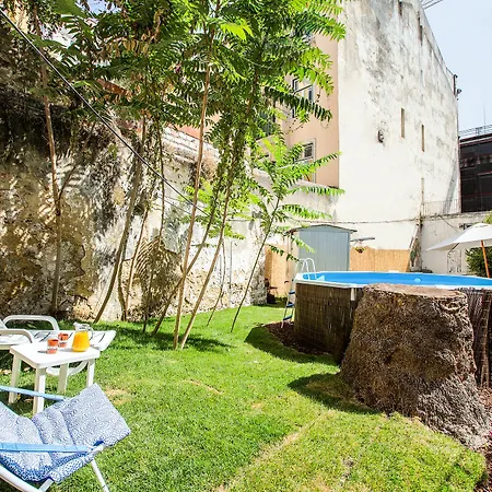 Pensión Flores 105 3*